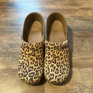 Cheetah Dansko’s